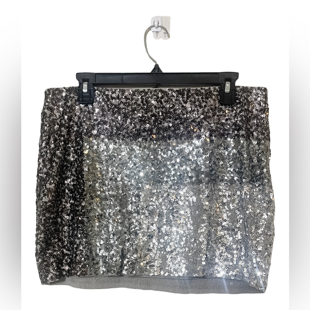 Express sequins skirt